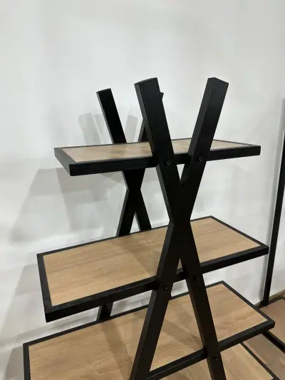 Pyramide A34 1