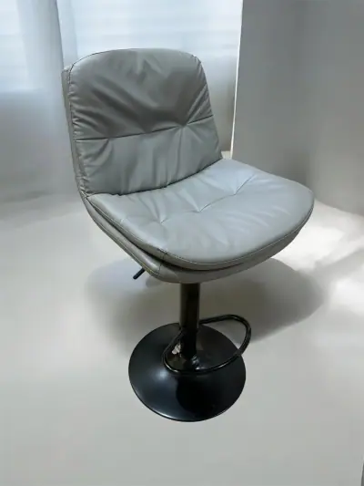 Chaise Bar CH23 0