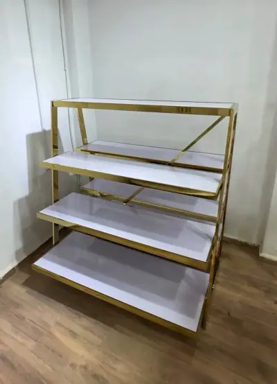 Pyramide doré double  1